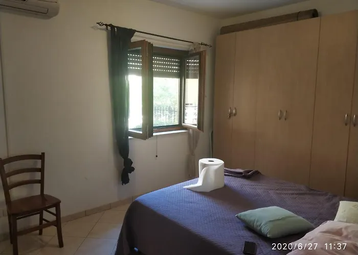 Sabbia Di Marinella * ピッツォ